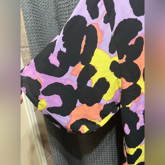 Judith March hi-lo Kimono - Picture 2 of 3